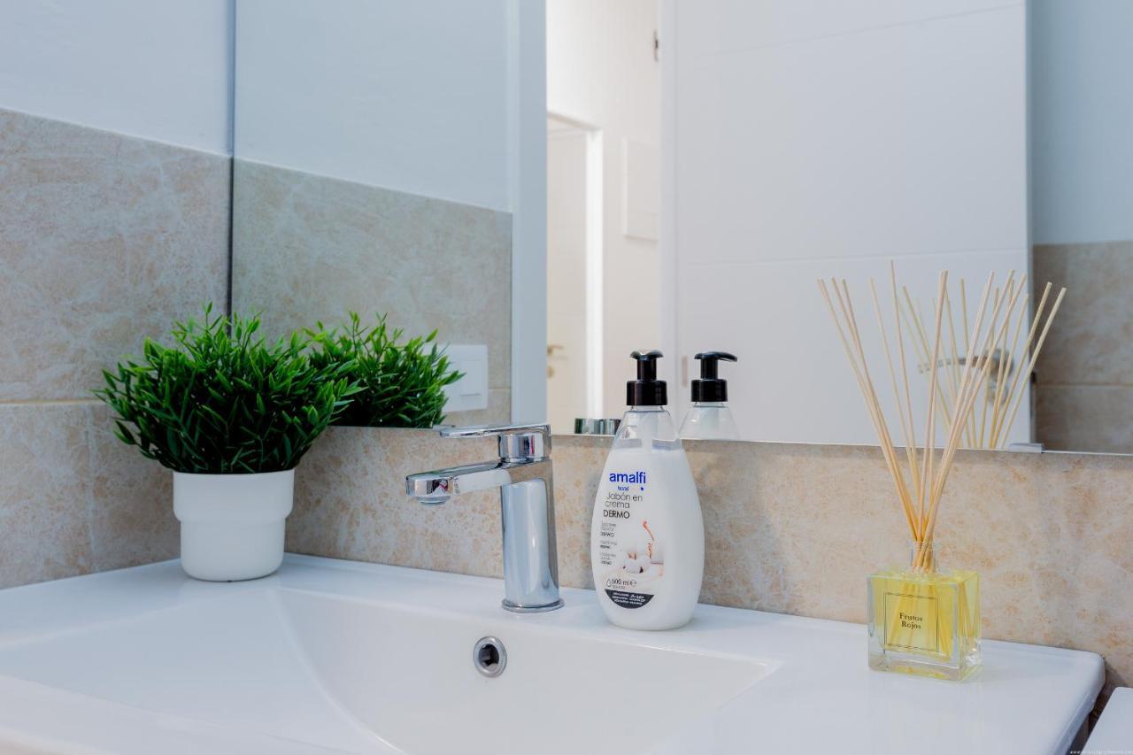 Bright & Stylish Apartment In Chipeque, Los Cristianos อาโรนา ภายนอก รูปภาพ